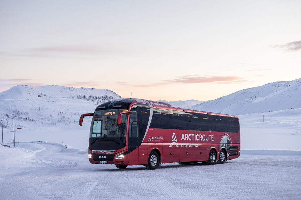 Arctic bus ©Magne Haheim.